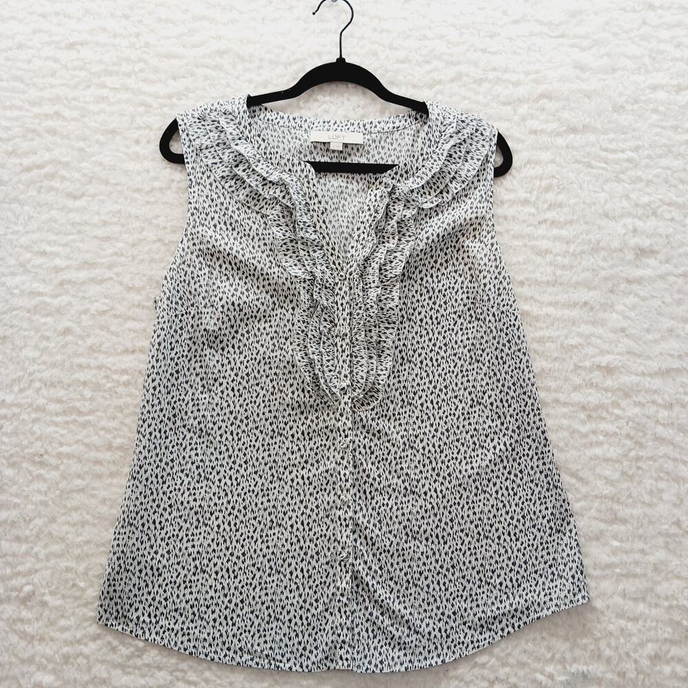 Blouse Gray Ruffle Collar Button Front Soft Girl Romantic Feminine Y2K Size L